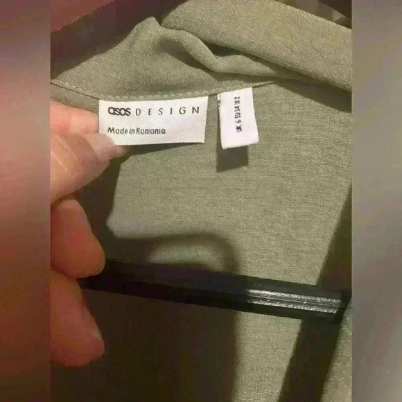 ASOS DESIGN collared wrap mini dress in khaki US 2 - Picture 5 of 8